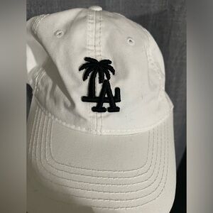 Los Angeles LA dad hat adjustable Palm Tree Black and White